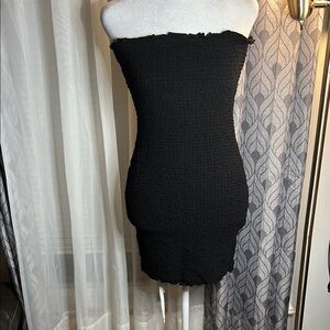 Forever 21 Strapless Black Textured Dress
